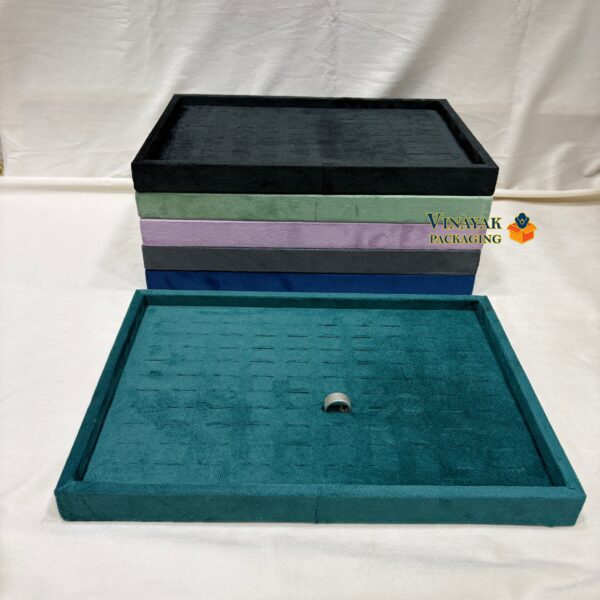 Ring display tray
