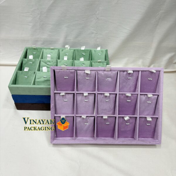 Pentand with earring tray